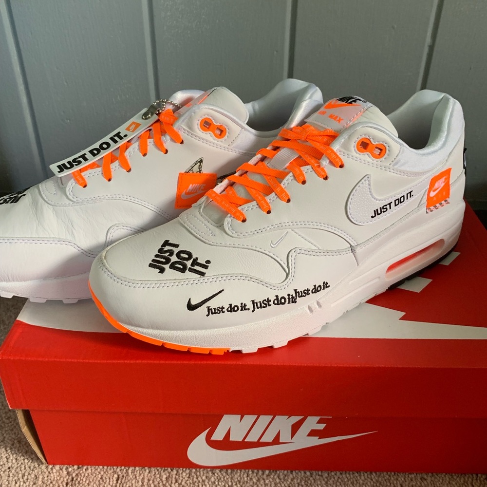 Nike Air Max 1 SE